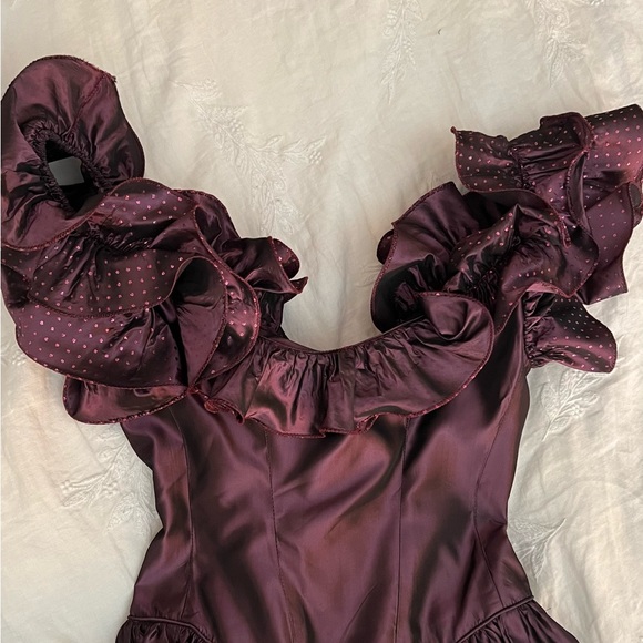 Vintage Union label Purple cold shoulder ruffle neck evening dress size 10 - Picture 6 of 9
